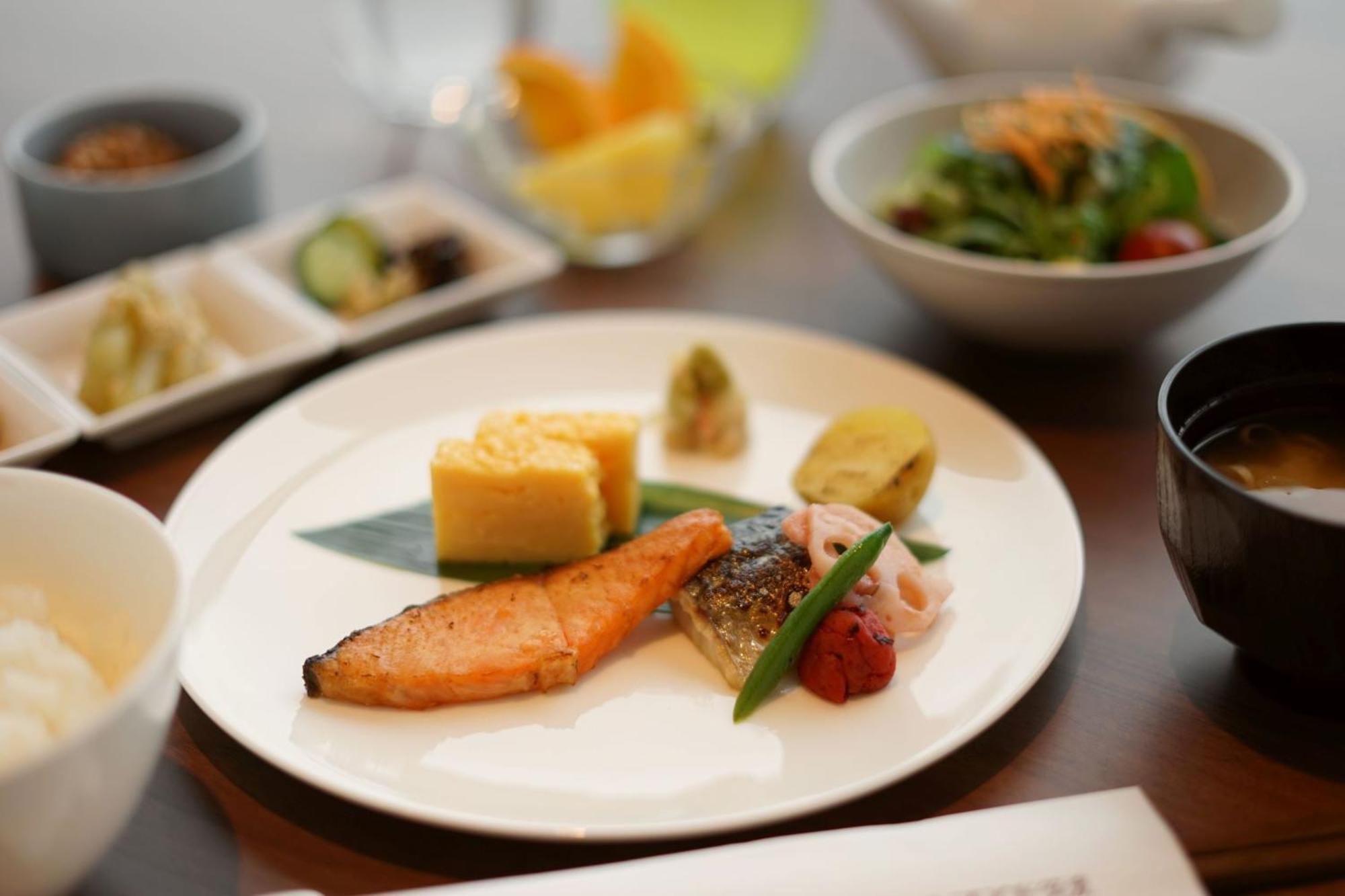 Hotel Marroad Tsukuba Цучиура Екстериор снимка